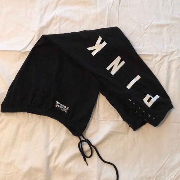 PINK Victoria's Secret Pants - 🔥 SALE THIS WEEKEND ONLY 🔥 PINK sweatpants